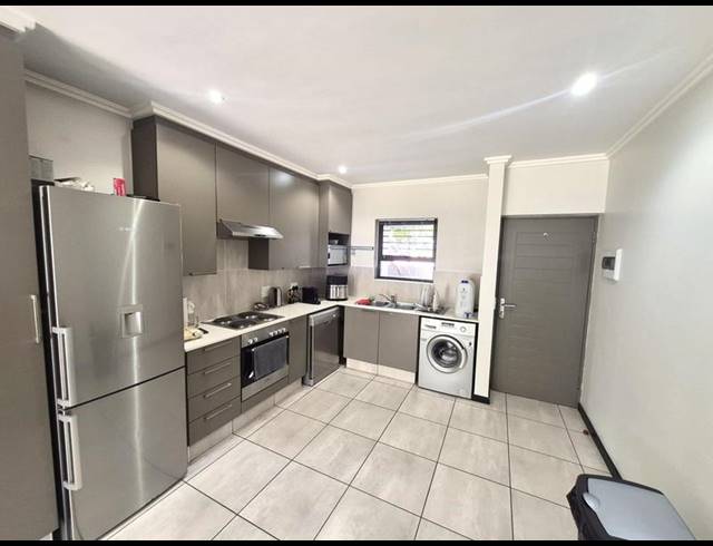 2 BEDROOM APARTMENT FOR SALE IN BARBEQUE DOWNS